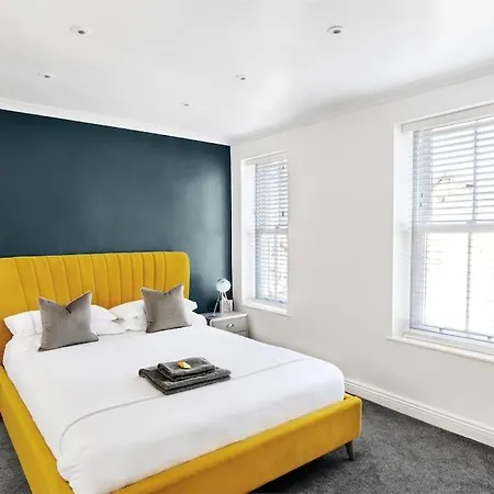 Stunning 4Bed Townhouse By Hic & Trendy Kings Quarter! Villa Harrogate Exterior photo